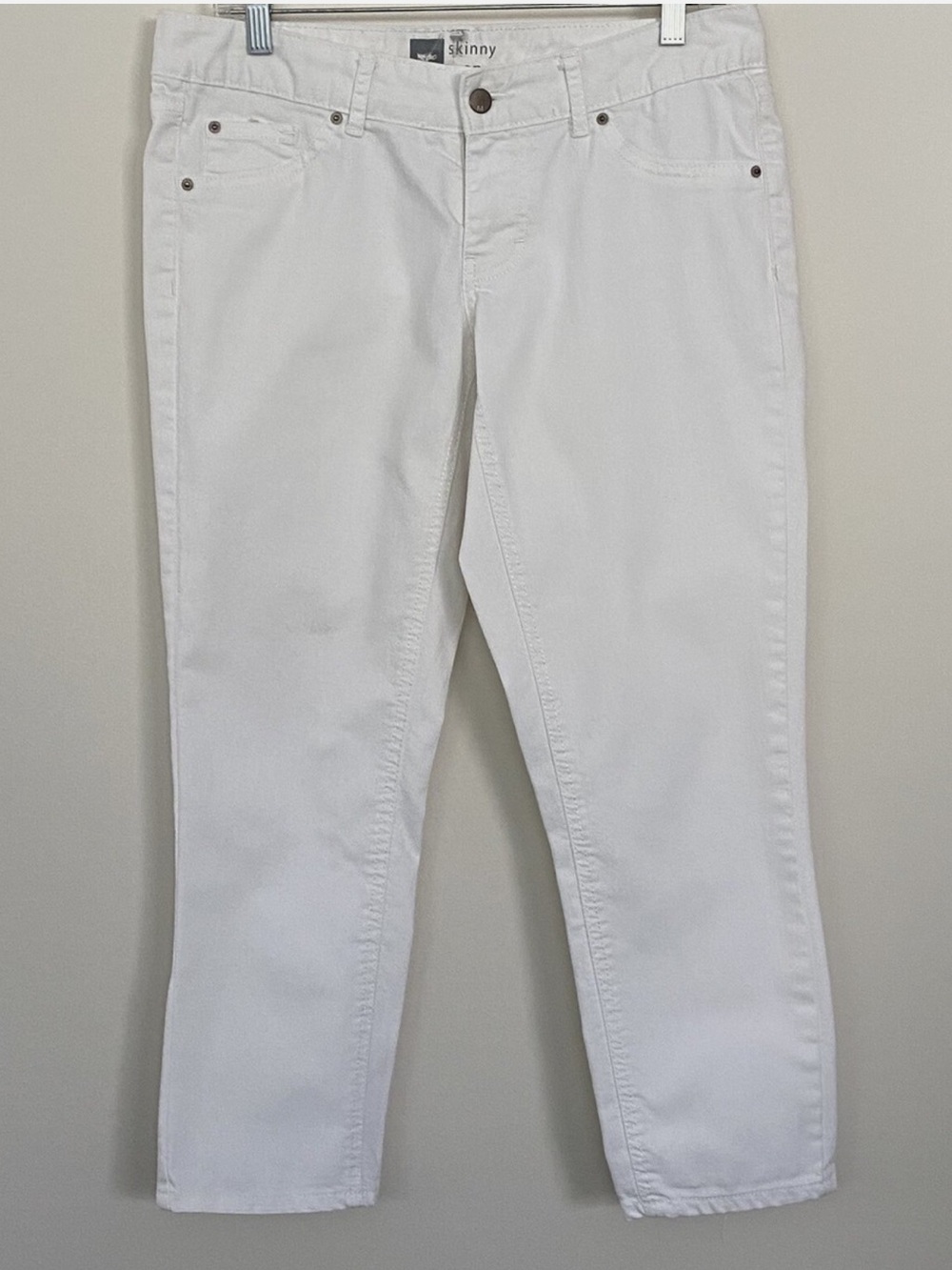 Skinny Cropped White Mossimo Women's Jeans Classic Slim Fit Size 12